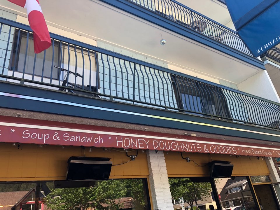 15)  п ƼƼ ں (Deep cove)