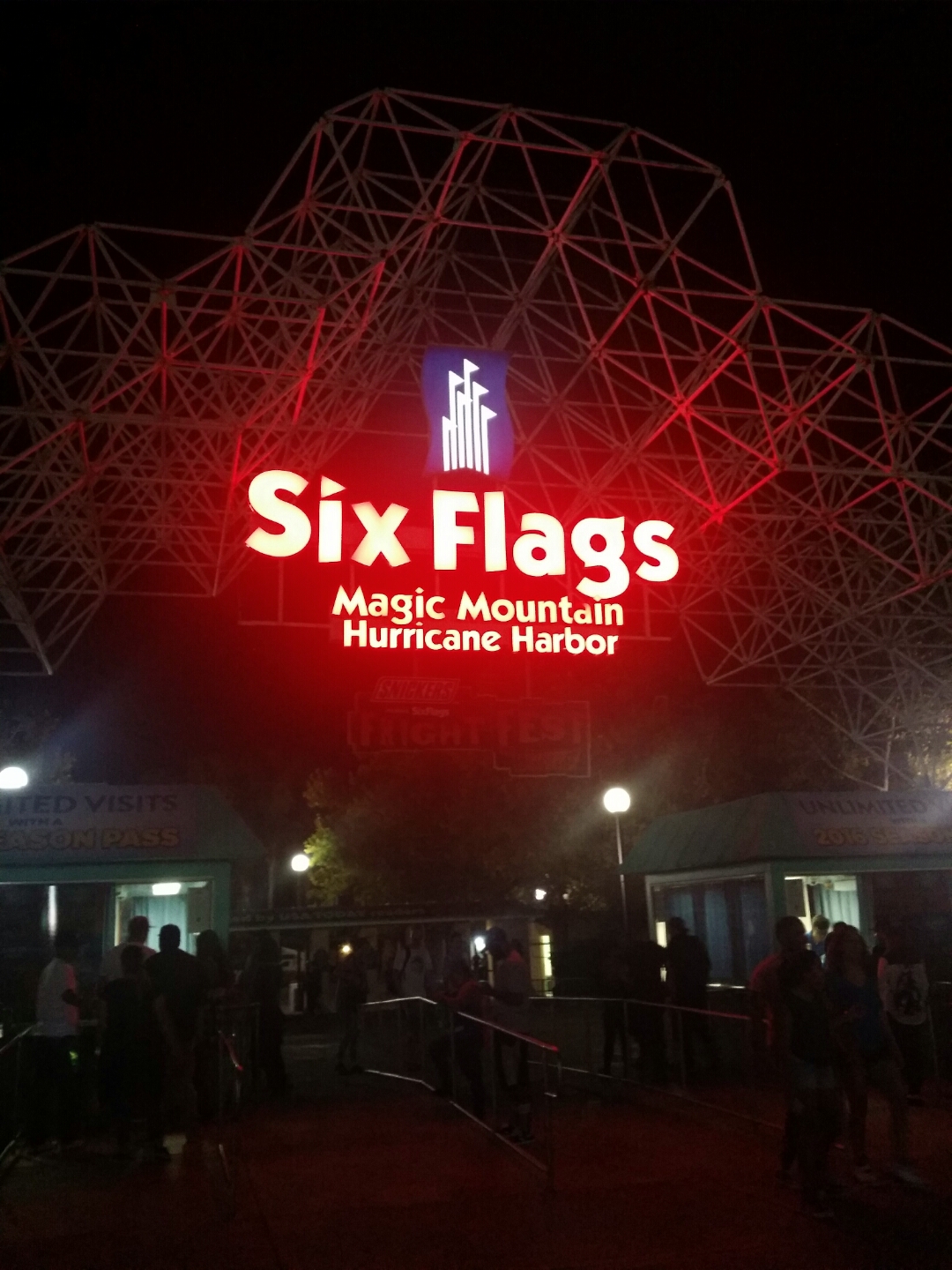 4. six flage:magic mountain