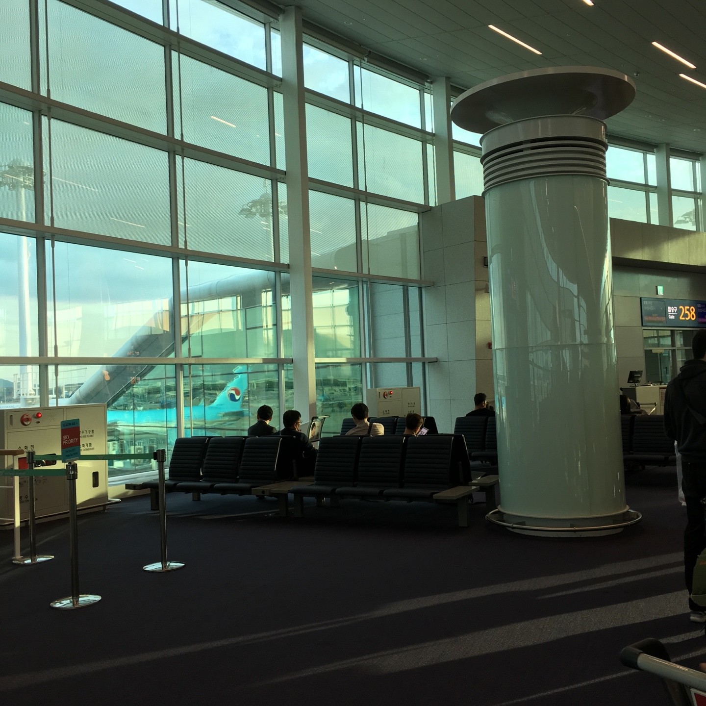 ĳ п  & ⱹ  ̵ (1)