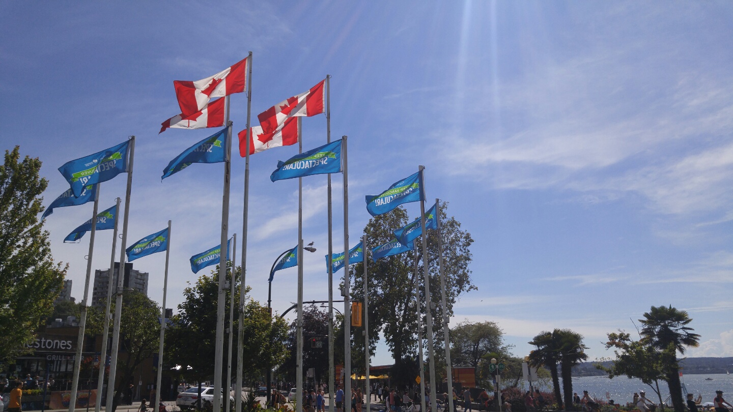 ĳ English Bay Beach