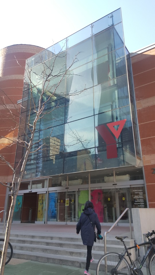  ELT п ı 8 (YMCA ϱ)