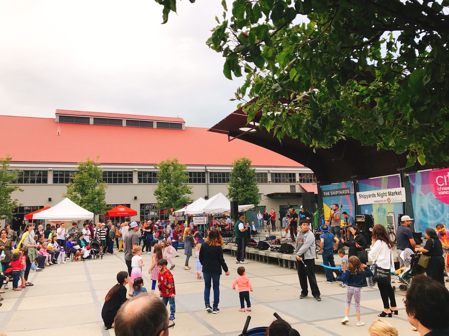 [ĳ31]Ȱ North Vancouver Night Market!