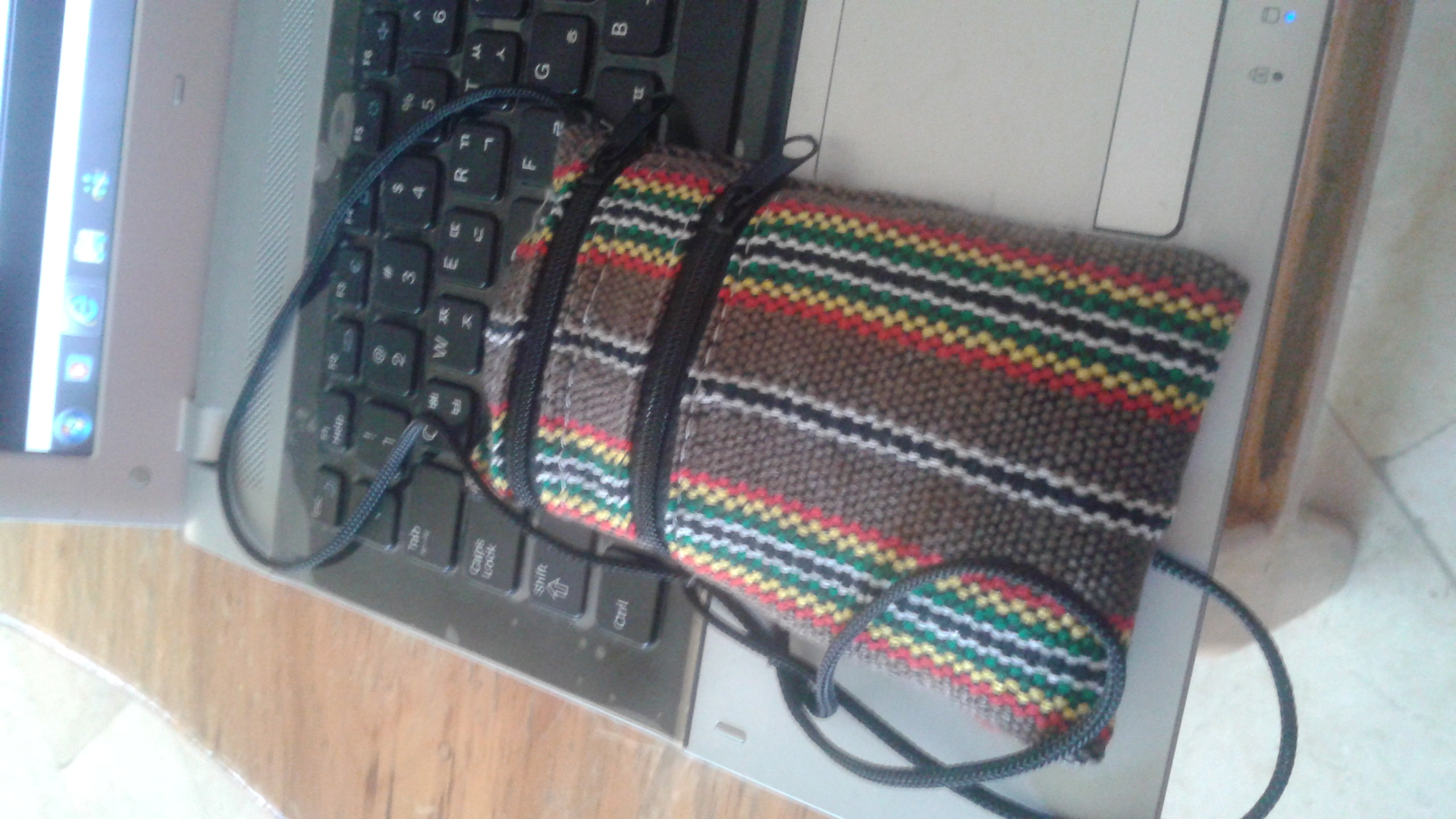 Here is Help! 1. ⱹ  غ񹰰 п ϱ