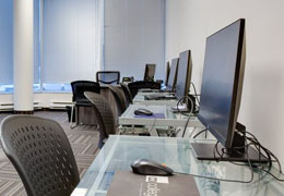 �б�����