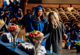 �б�����