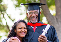 �б�����